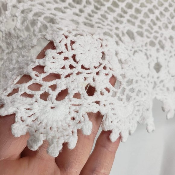 SUSAN BRISTOL Crochet Trimmed Embroidered Tank Vest 10 White Floral Dainty Boho - Picture 8 of 9